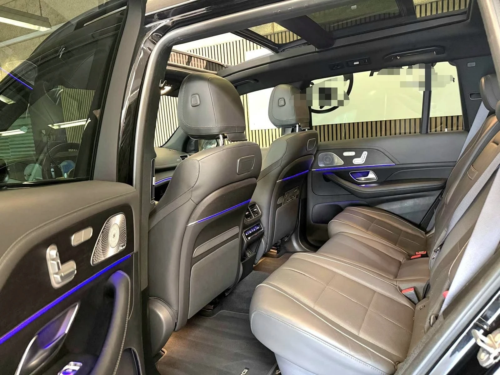 Mercedes-Benz GLS 400 D FULL AMG LINE LED ПАНО BURM HUD ЛИЗИНГ 100%, снимка 16 - Автомобили и джипове - 55732578