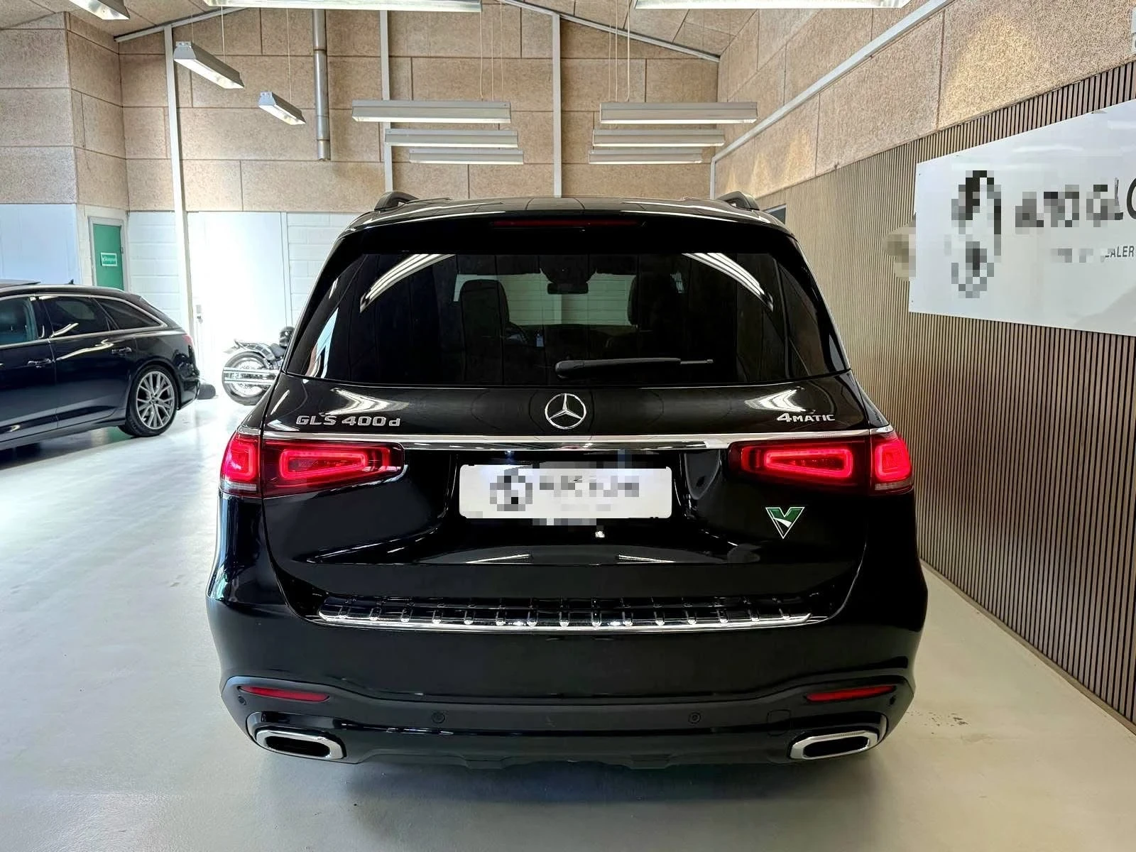 Mercedes-Benz GLS 400 D FULL AMG LINE LED ПАНО BURM HUD ЛИЗИНГ 100%, снимка 4 - Автомобили и джипове - 55732578