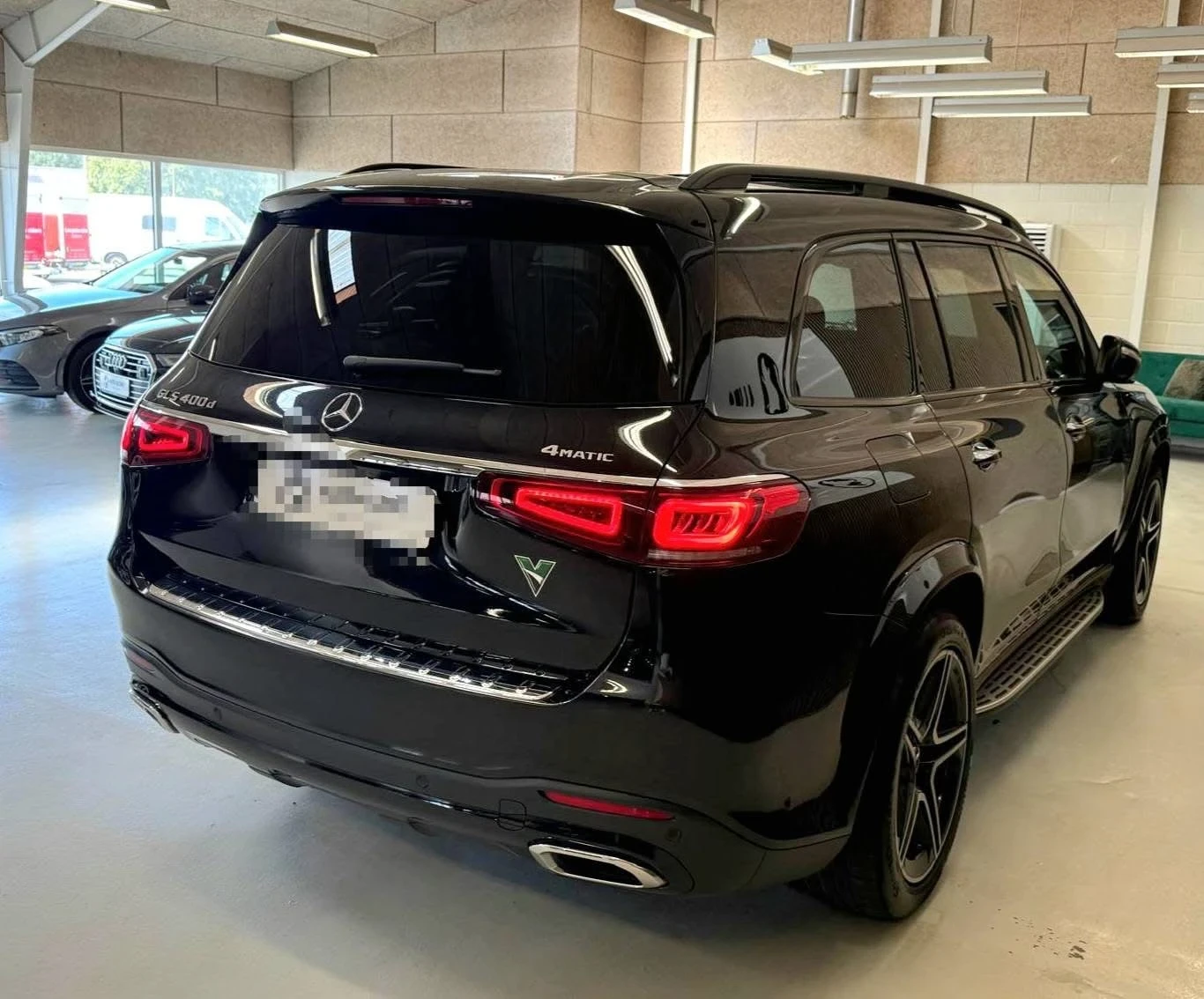 Mercedes-Benz GLS 400 D FULL AMG LINE LED ПАНО BURM HUD ЛИЗИНГ 100%, снимка 3 - Автомобили и джипове - 55732578