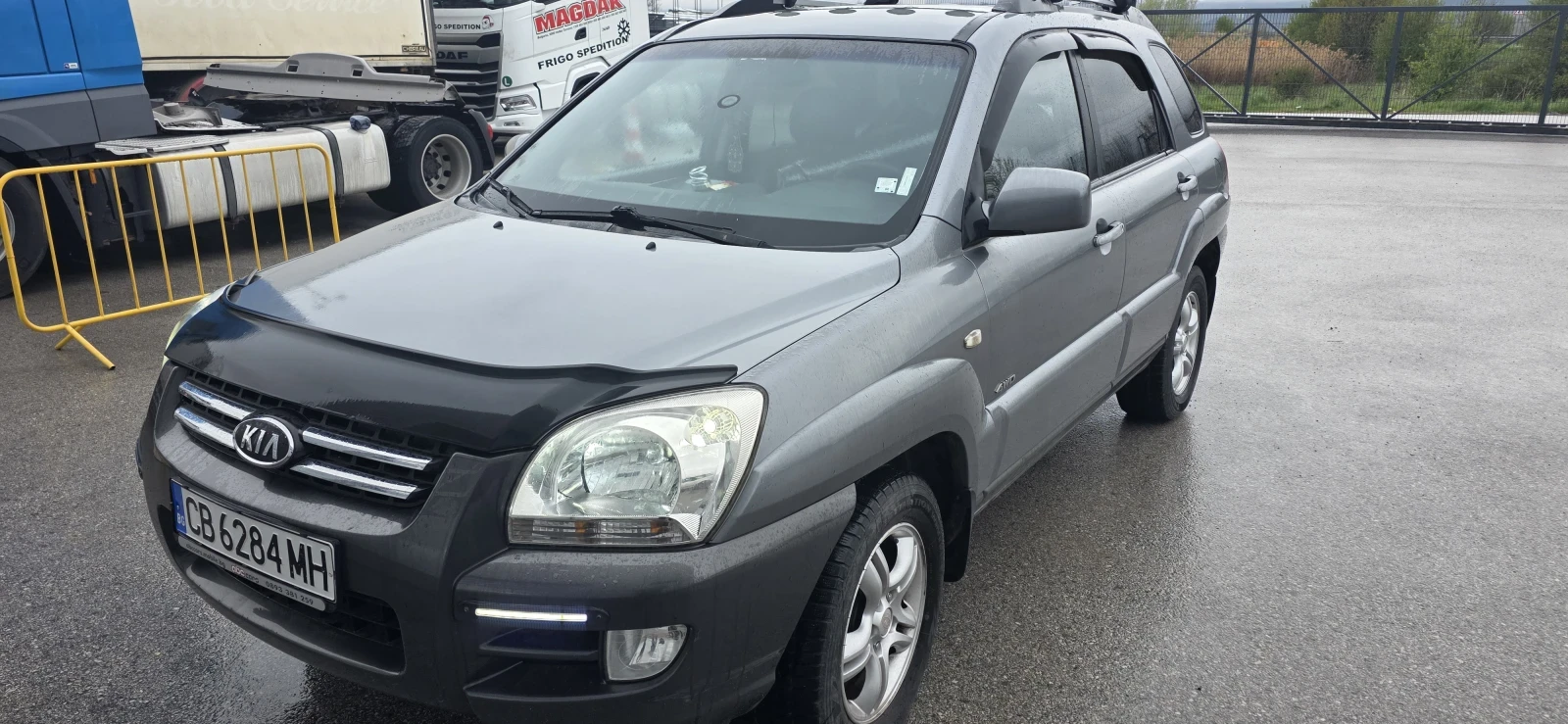 Kia Sportage, снимка 13 - Автомобили и джипове - 55791376