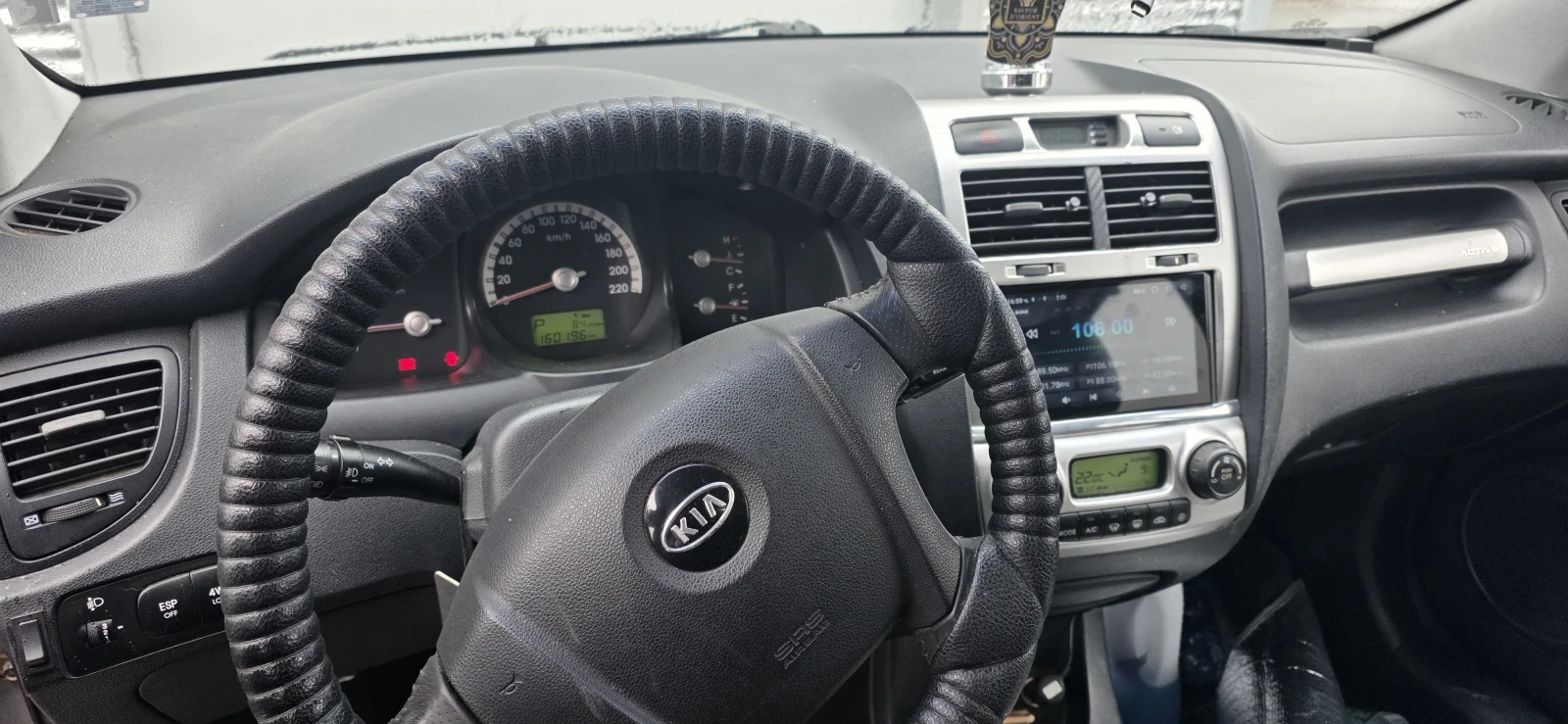 Kia Sportage, снимка 9 - Автомобили и джипове - 55791376