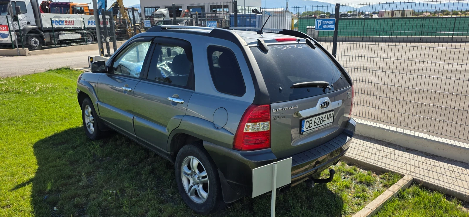 Kia Sportage, снимка 17 - Автомобили и джипове - 55791376