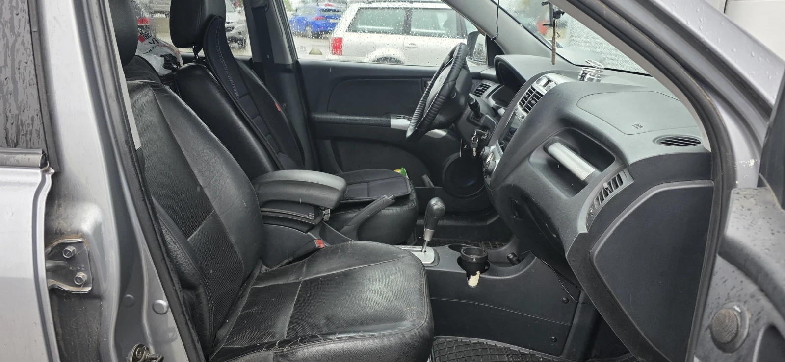 Kia Sportage, снимка 7 - Автомобили и джипове - 55791376