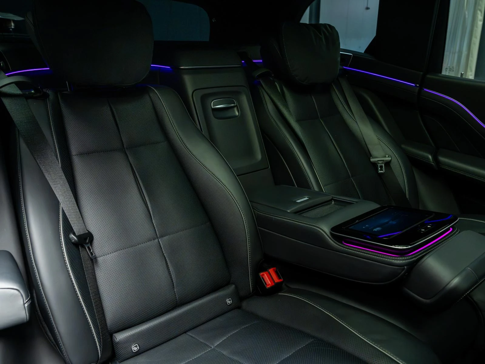 Mercedes-Benz GLS 600 MAYBACH* BRABUS* BURM* 360* PANO* ������* �����* H | Mobile.bg � ����������� 11
