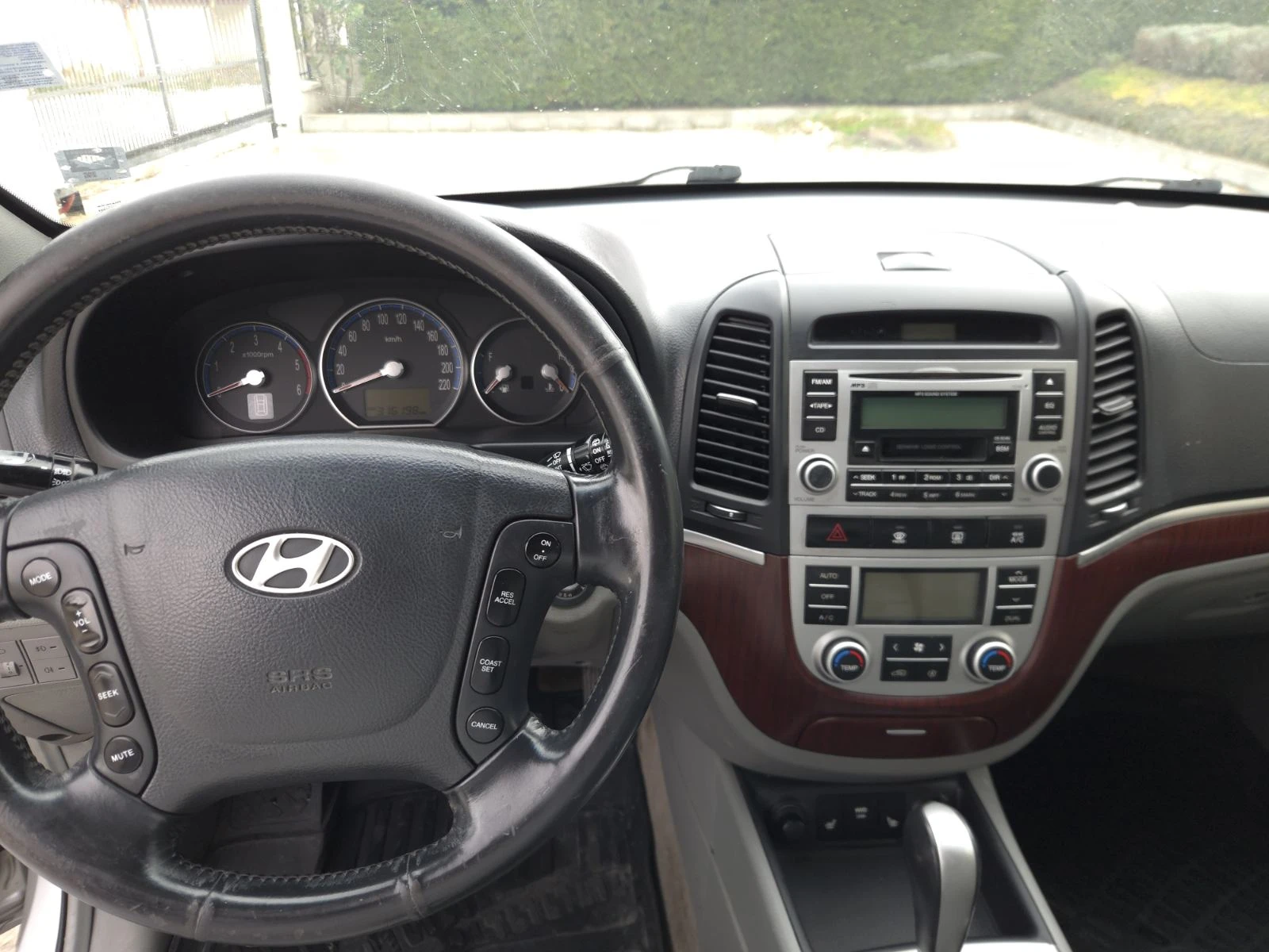 Hyundai Santa fe, снимка 6 - Автомобили и джипове - 56617363