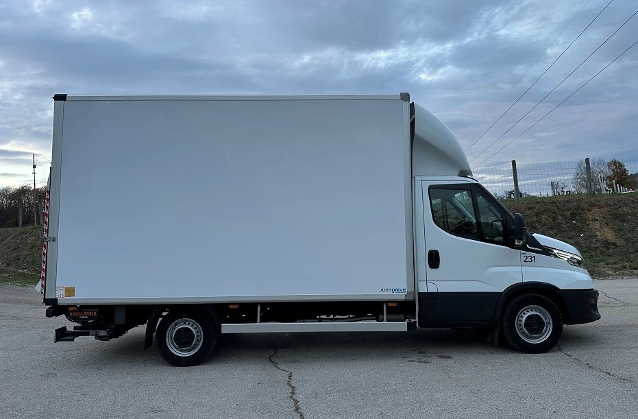 Iveco 35S18 3.0* HI-MATIC* БОРД 1000кг* LED* 4.30m* КЛИМА* НАВ - изображение 4
