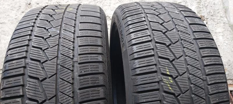 Гуми Зимни 255/40R20, снимка 1 - Гуми и джанти - 33439089