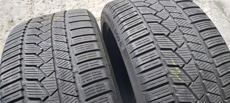 Гуми Зимни 255/40R20, снимка 2 - Гуми и джанти - 33439089