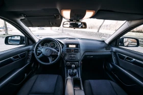 Mercedes-Benz C 220, снимка 12