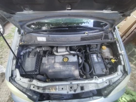 Opel Zafira A, снимка 14
