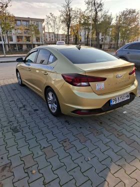Hyundai Elantra Бензин газ, снимка 4