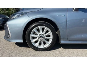 Toyota Corolla SDN 1.8HSD EXECUTIVE, снимка 16