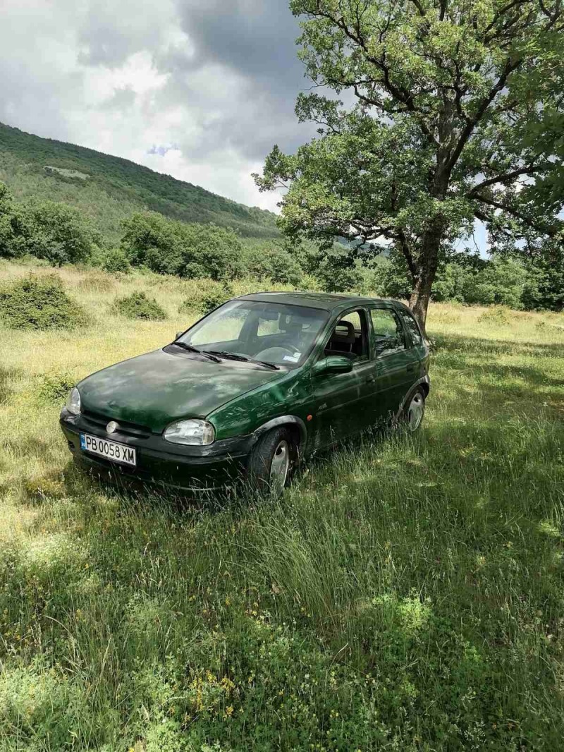 Opel Corsa, снимка 1 - Автомобили и джипове - 46175115