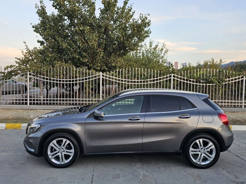 Mercedes-Benz GLA 180 Автомат Навигация Камера , снимка 7 - Автомобили и джипове - 47454555