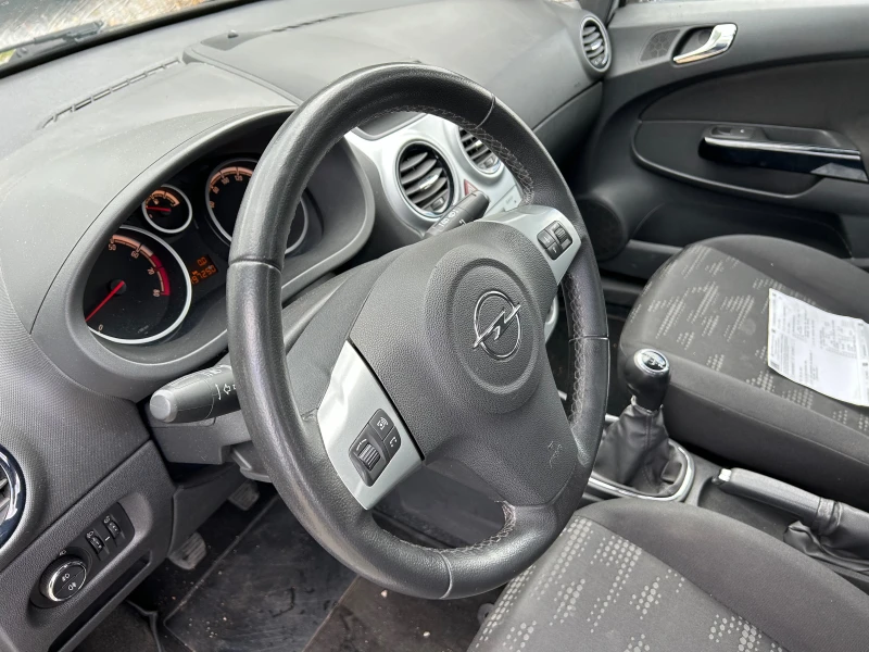 Opel Corsa 1.2-евро5, снимка 7 - Автомобили и джипове - 47556463