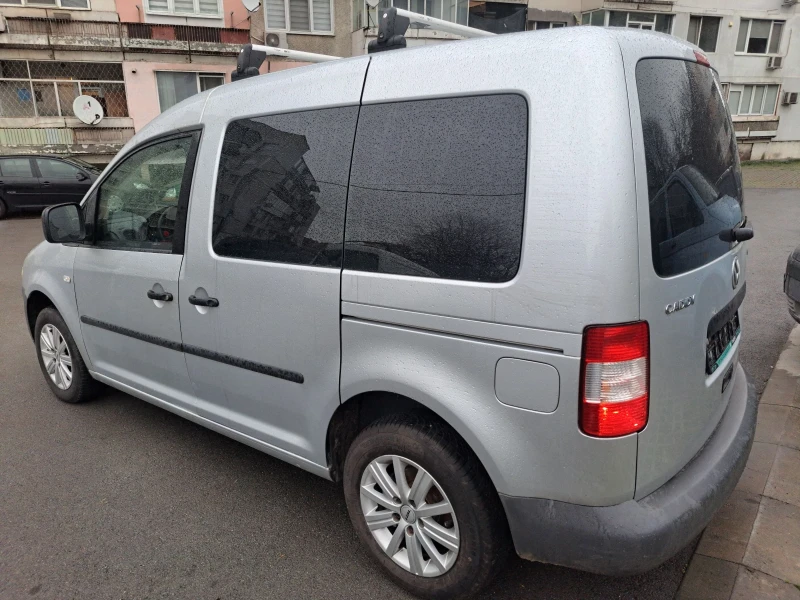 VW Caddy 1.9 105 коня, снимка 12 - Автомобили и джипове - 48668521