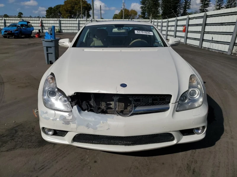 Mercedes-Benz CLS 550, снимка 5 - Автомобили и джипове - 49088793