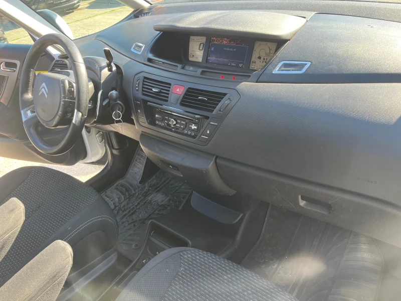 Citroen C4 Picasso 1.6, снимка 14 - Автомобили и джипове - 49555829