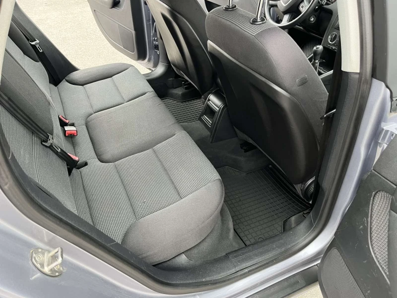 Audi A3 1.9TDI 105кс SPORTBAG КЛИМАТРОНИК, снимка 10 - Автомобили и джипове - 49638894