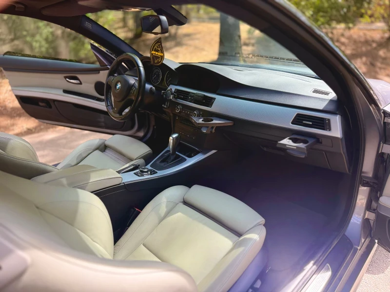 BMW 330 xDrive Е92 M-пакет, снимка 11 - Автомобили и джипове - 51861986