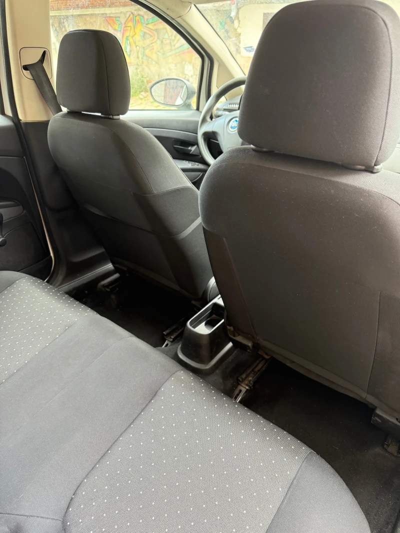 Fiat Punto 1, 3 multijet, снимка 13 - Автомобили и джипове - 52438868