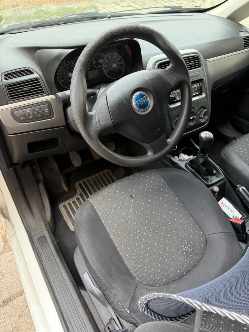 Fiat Punto 1, 3 multijet, снимка 16 - Автомобили и джипове - 52438868