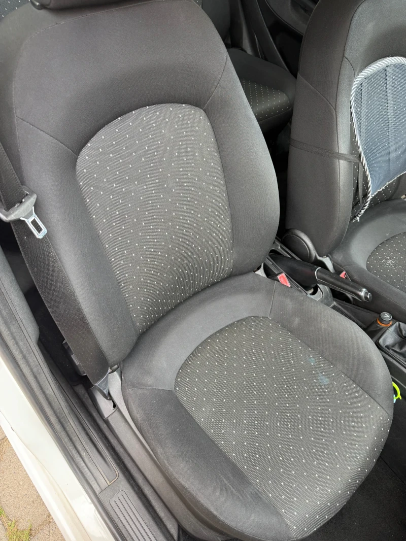 Fiat Punto 1, 3 multijet, снимка 8 - Автомобили и джипове - 52438868