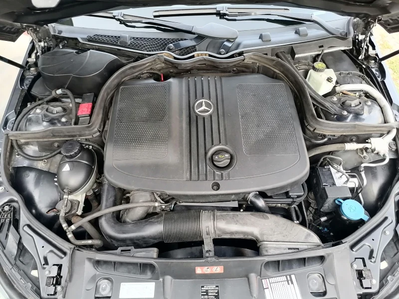 Mercedes-Benz C 220 C220 cdi AMG Pack , снимка 13 - Автомобили и джипове - 52472639