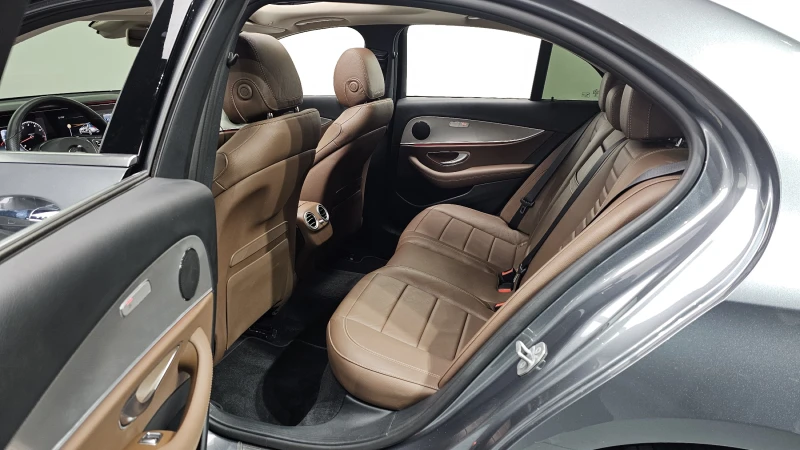 Mercedes-Benz E 300 AMG LINE autogeorge.com, снимка 17 - Автомобили и джипове - 52937936