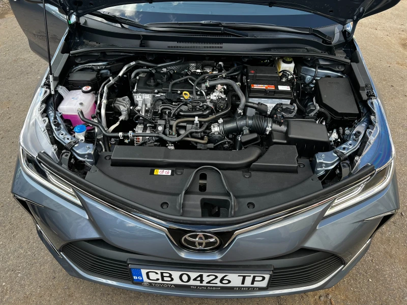 Toyota Corolla Executive Plus MY22, снимка 12 - Автомобили и джипове - 53191196