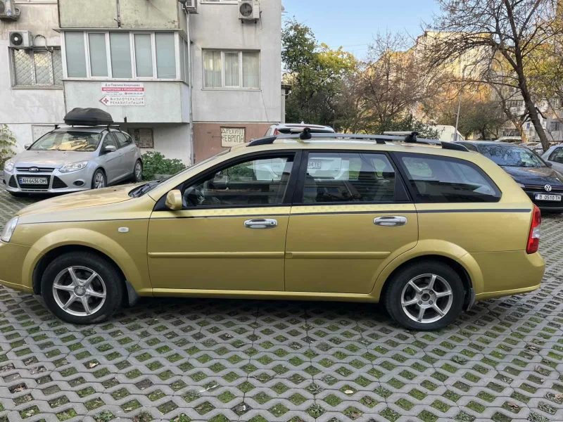 Chevrolet Lacetti, снимка 11 - Автомобили и джипове - 53249418