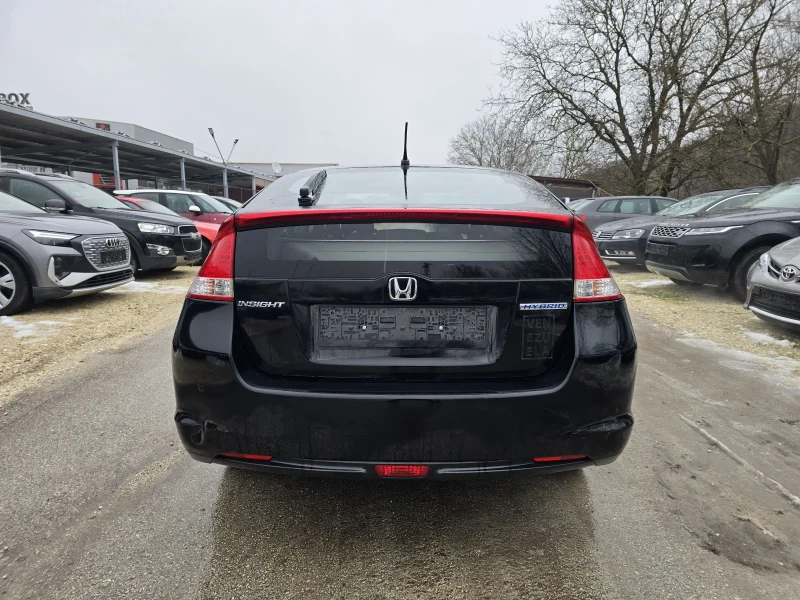 Honda Insight 1.3 Elegance 88к.с хибрид , снимка 6 - Автомобили и джипове - 53390273