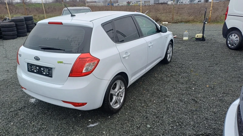 Kia Ceed 1.4 90 к.с Верига мотор., снимка 5 - Автомобили и джипове - 53416377