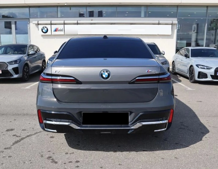 BMW i7 M70 xDrive | Mobile.bg   3