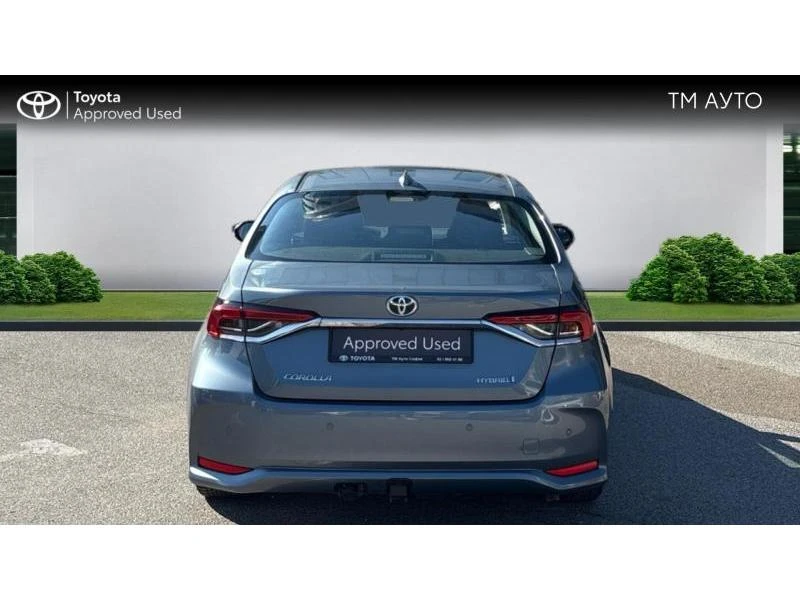 Toyota Corolla SDN 1.8HSD EXECUTIVE, снимка 4 - Автомобили и джипове - 56160088