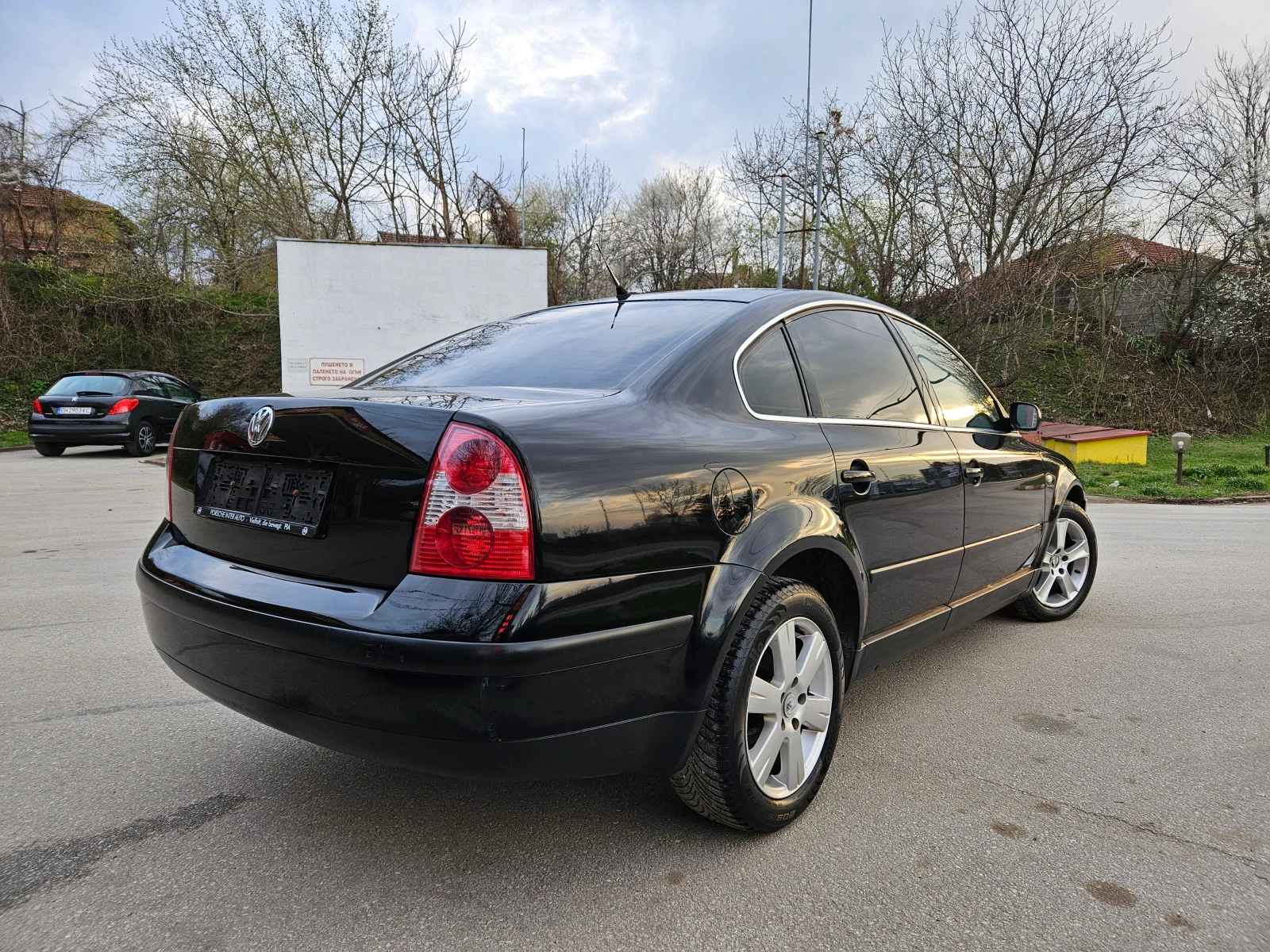 VW Passat 1.6, 179х.км., УНИКАТ - изображение 4