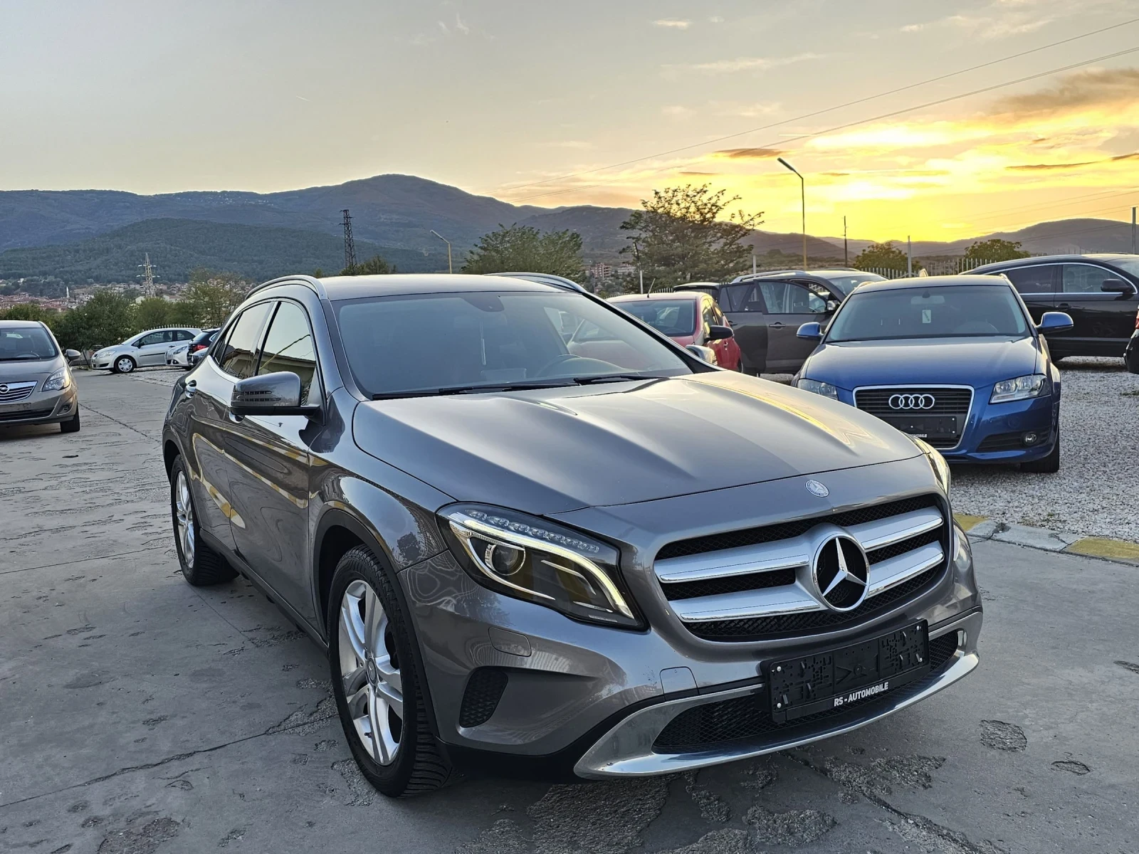 Mercedes-Benz GLA 180 Автомат Навигация Камера  - изображение 3