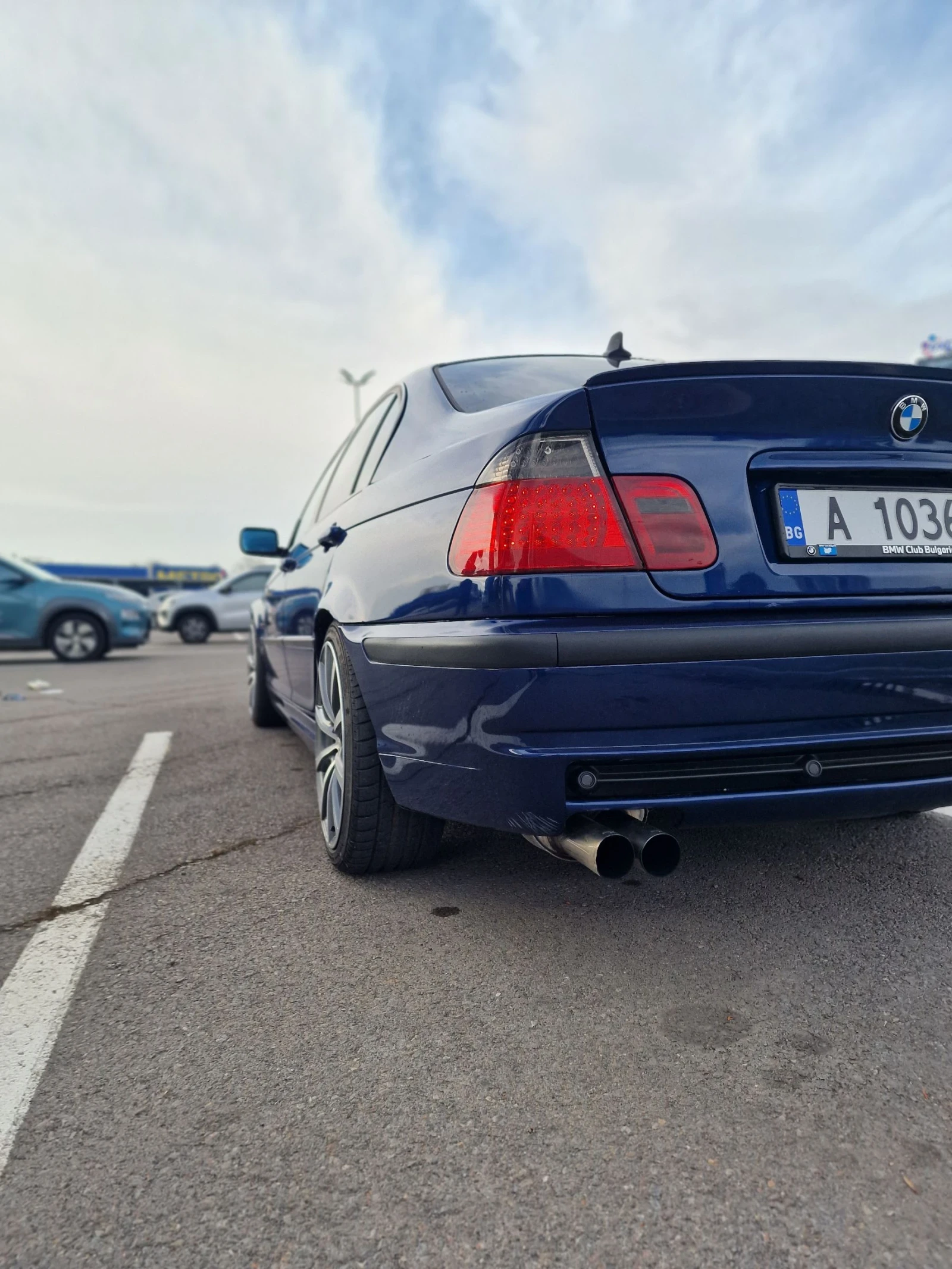 BMW 330  - изображение 7