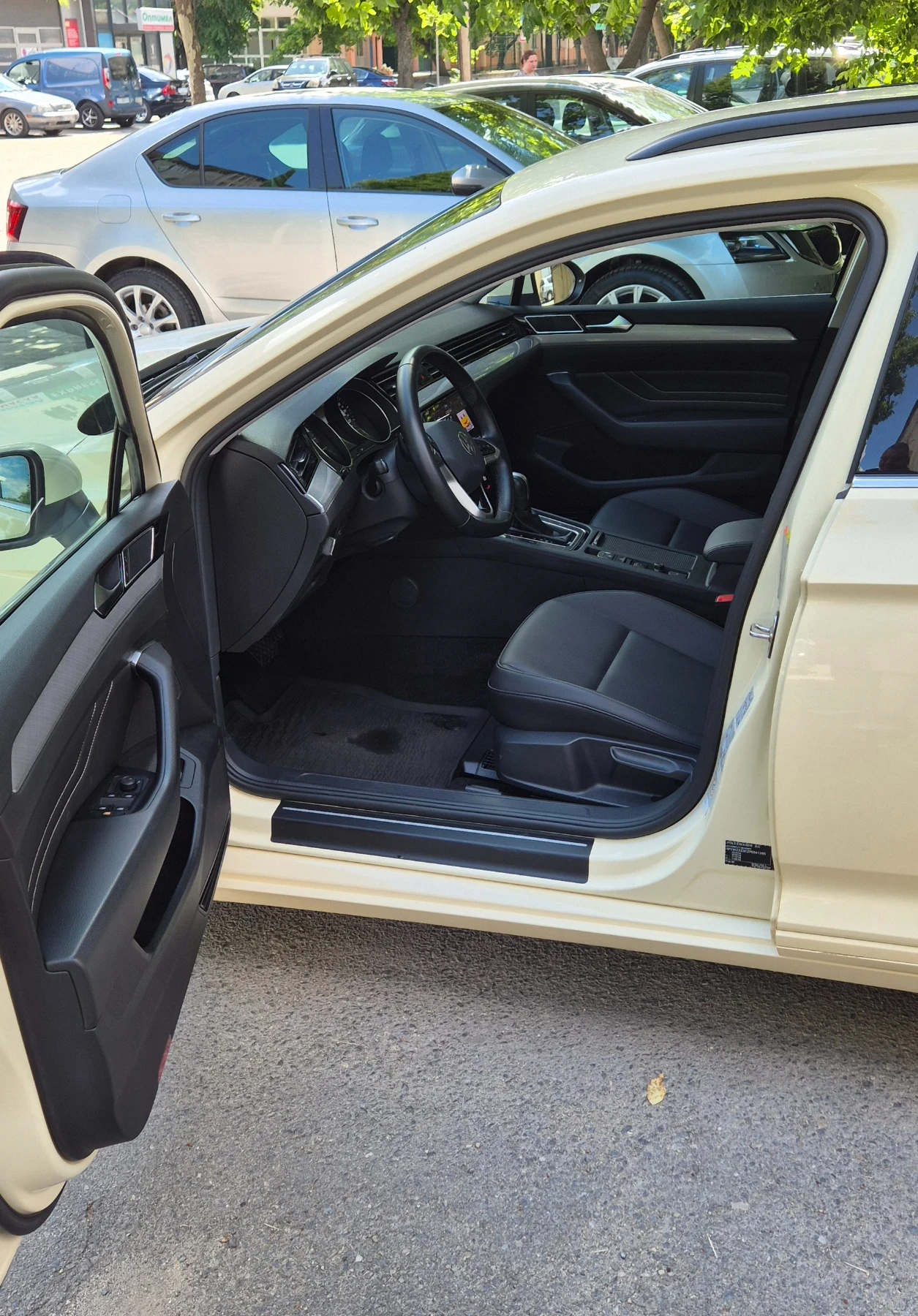 VW Passat 2.0/150ps/ Гаранция/Автоматик - изображение 8