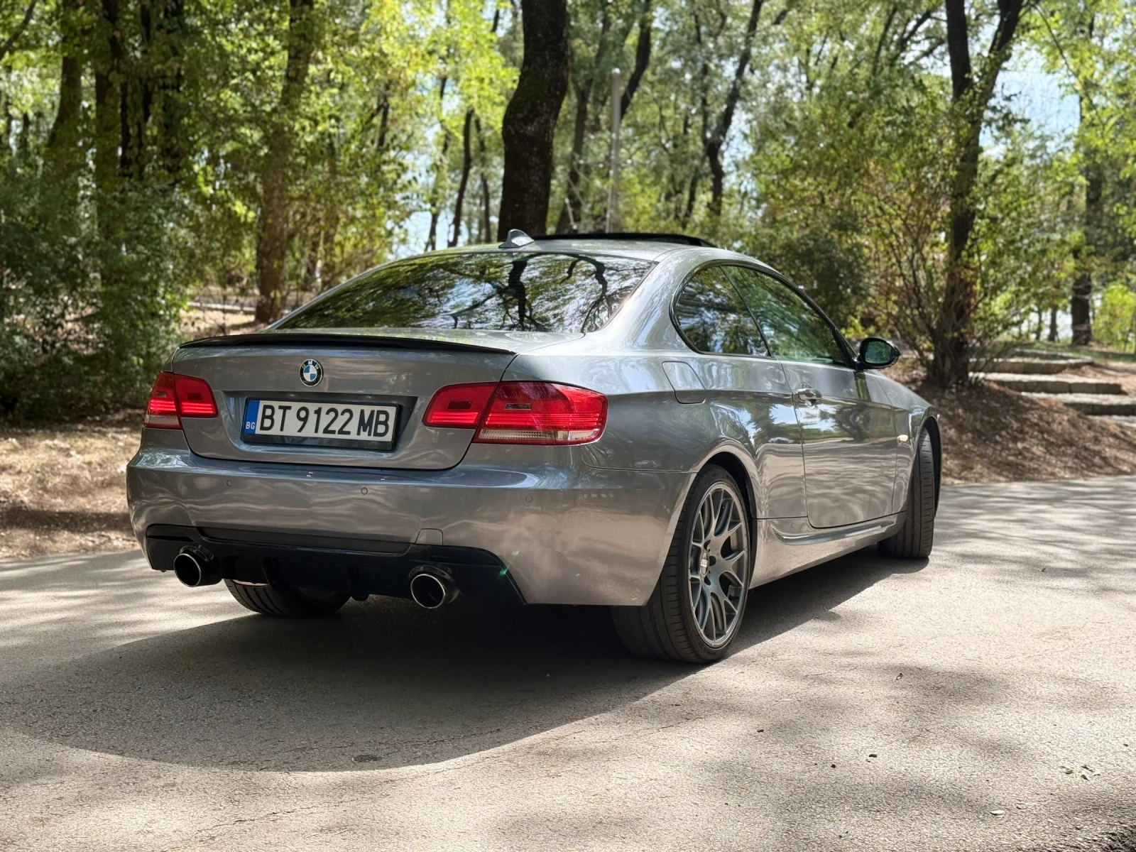 BMW 330 xDrive Е92 M-пакет - изображение 7