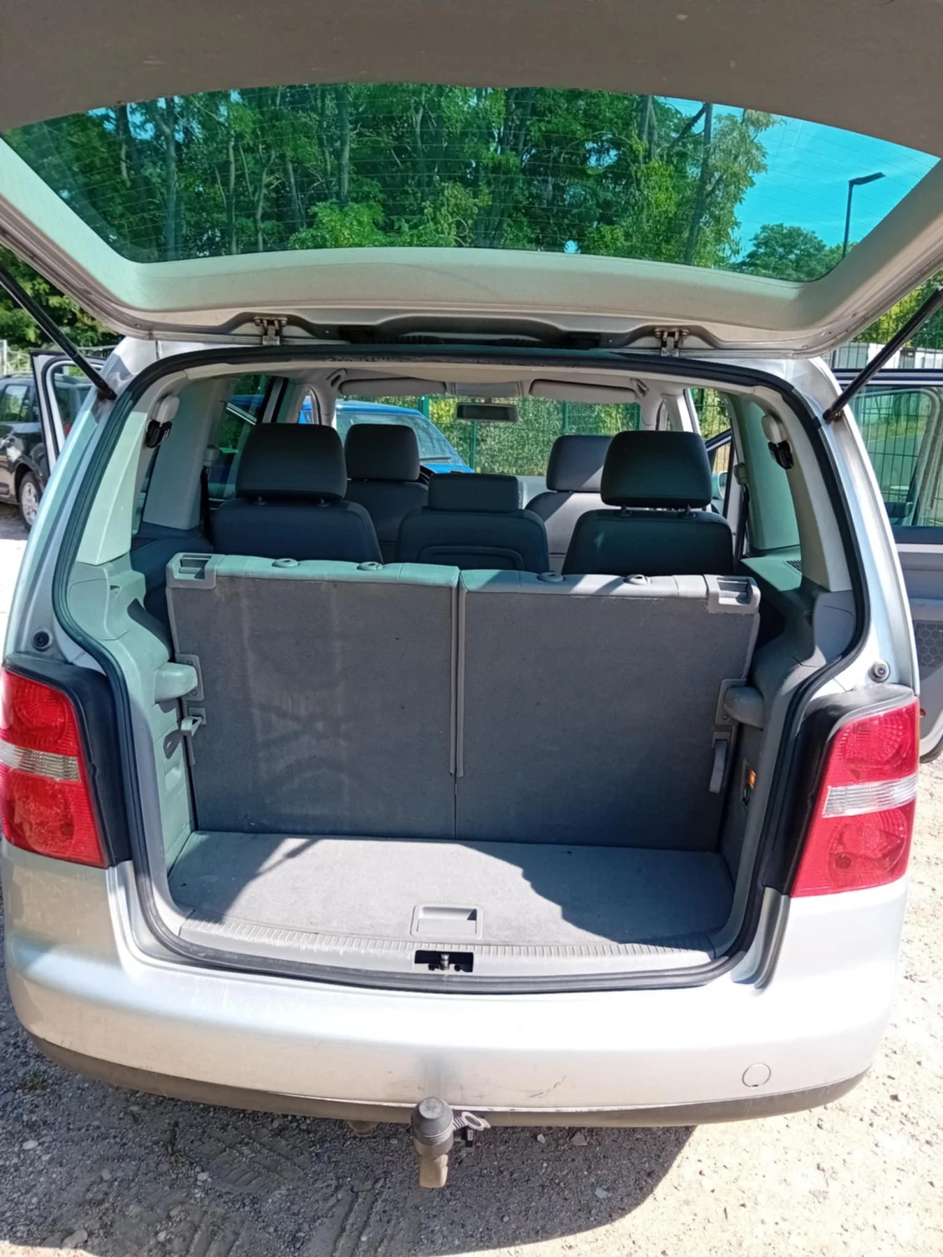 VW Touran  - изображение 2