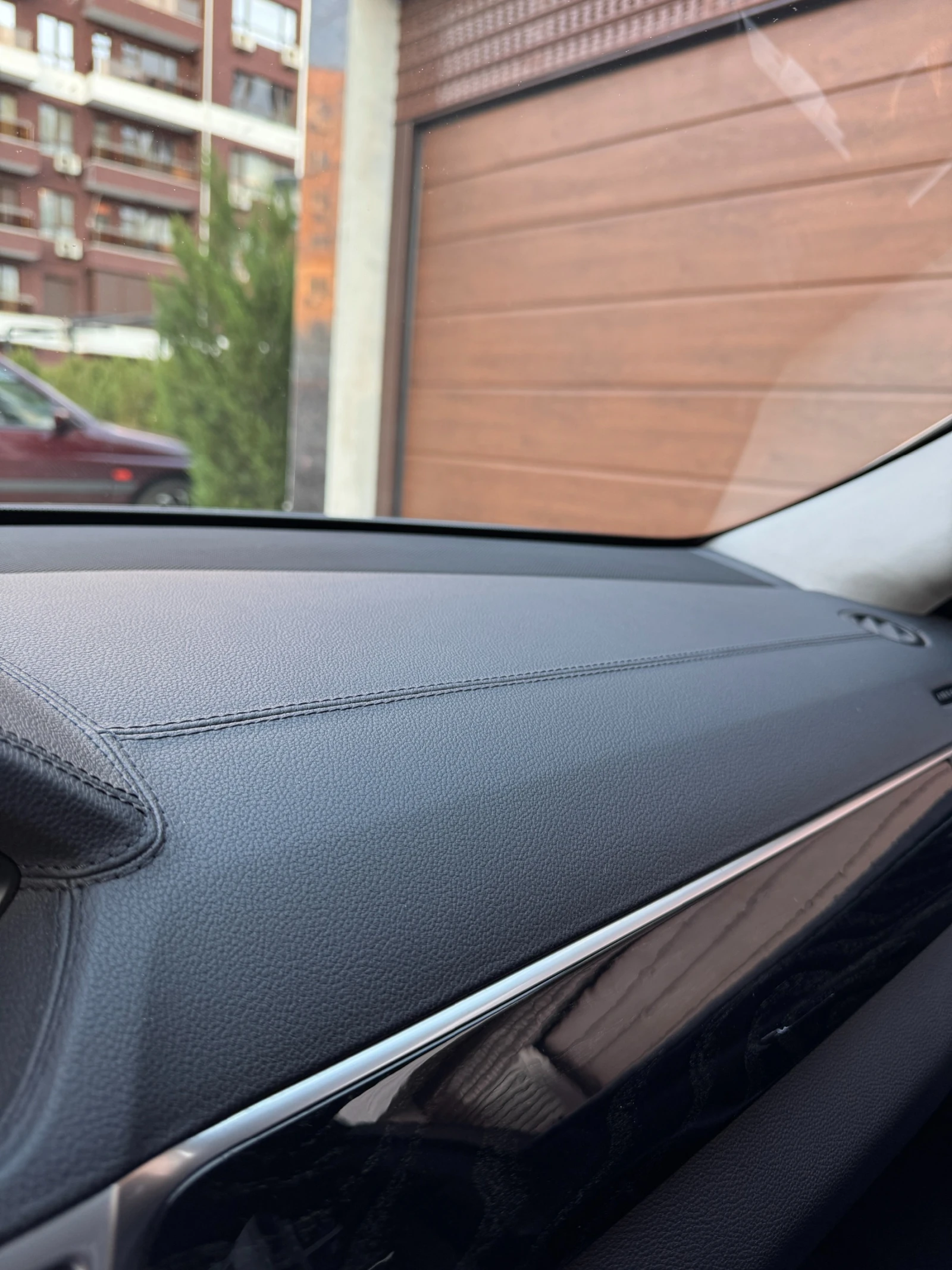 Mercedes-Benz E 350  - изображение 9