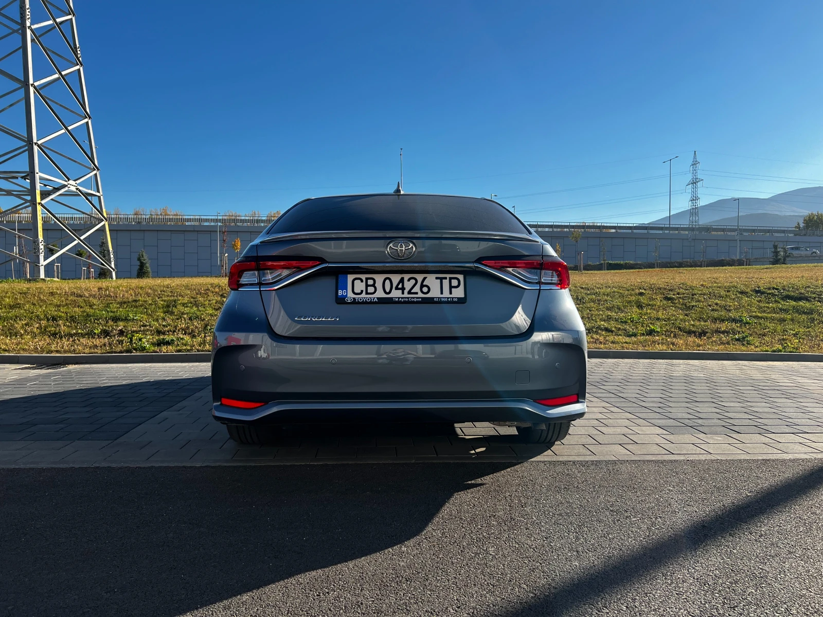 Toyota Corolla Executive Plus MY22 - изображение 5