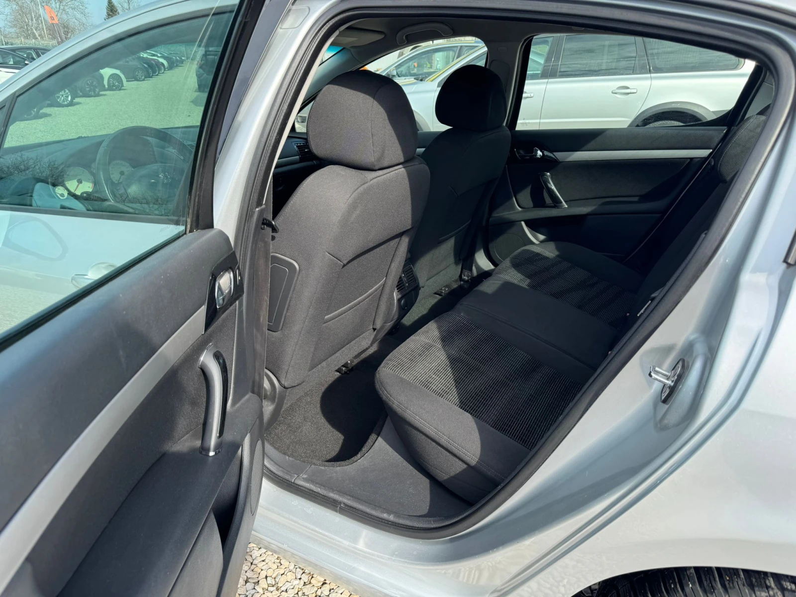 Peugeot 407, снимка 10 - Автомобили и джипове - 53735867