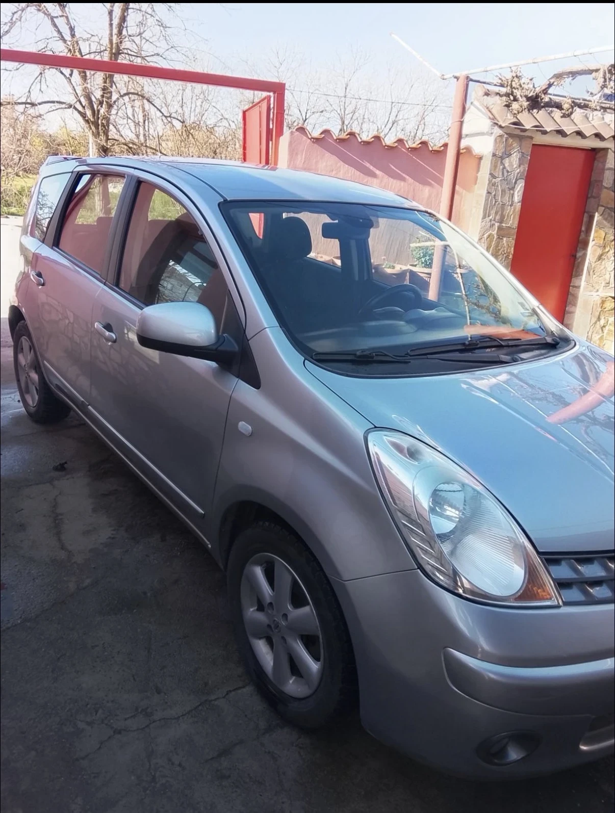 Nissan Note, снимка 13 - Автомобили и джипове - 54145942