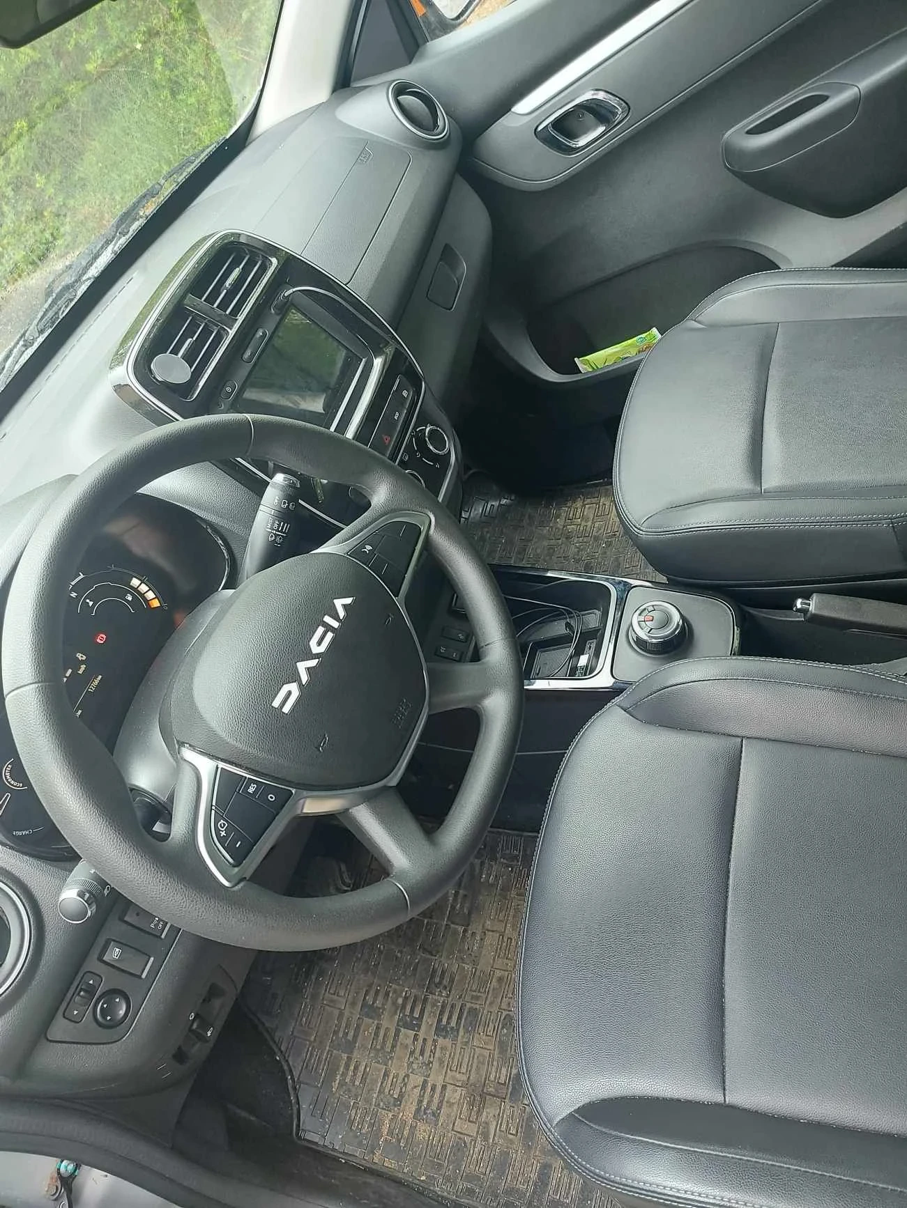 Dacia Spring Comfort Plus, снимка 5 - Автомобили и джипове - 54307029