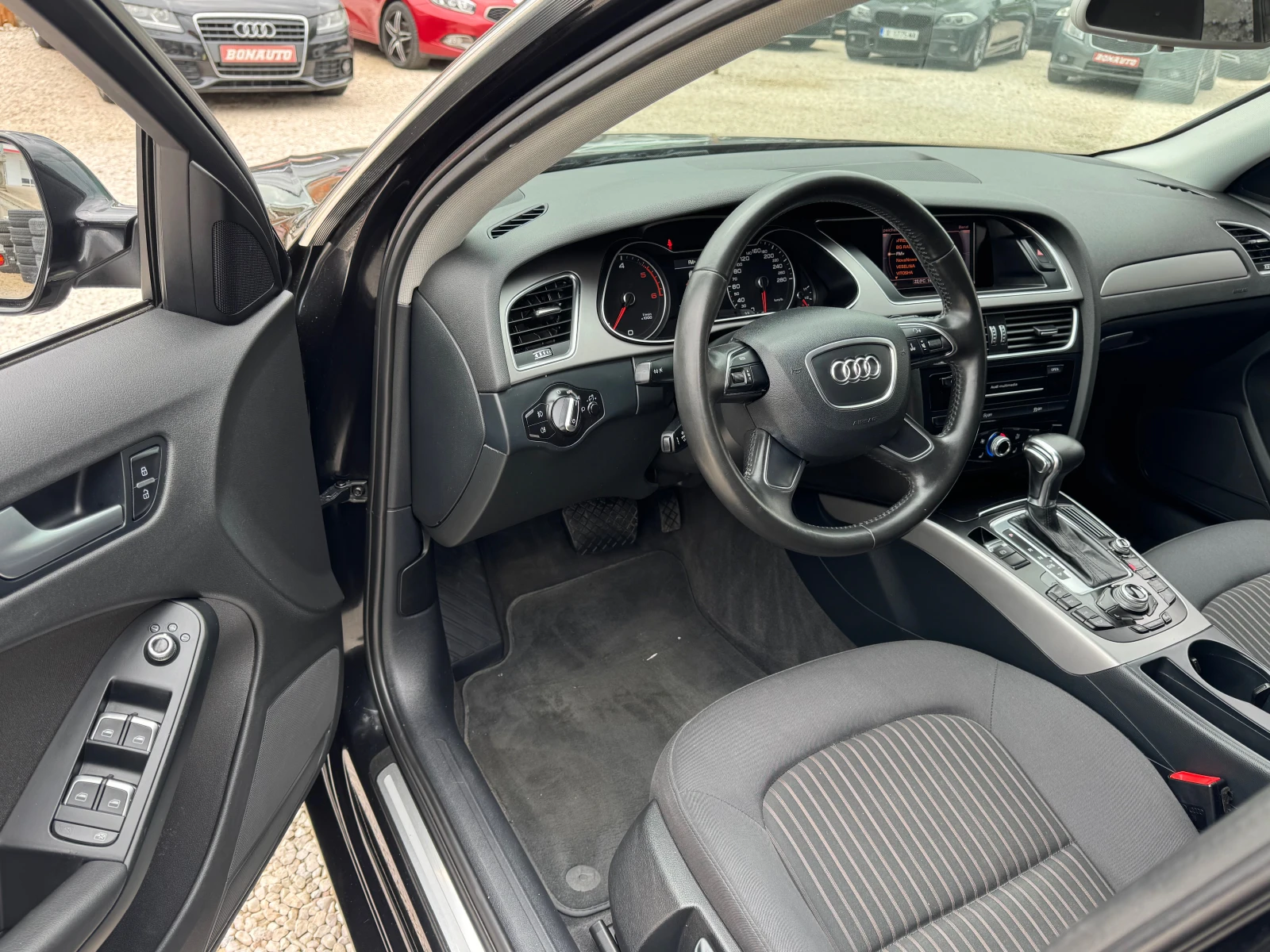 Audi A4 2.0TDI-АВТОМАТ, снимка 7 - Автомобили и джипове - 54389839