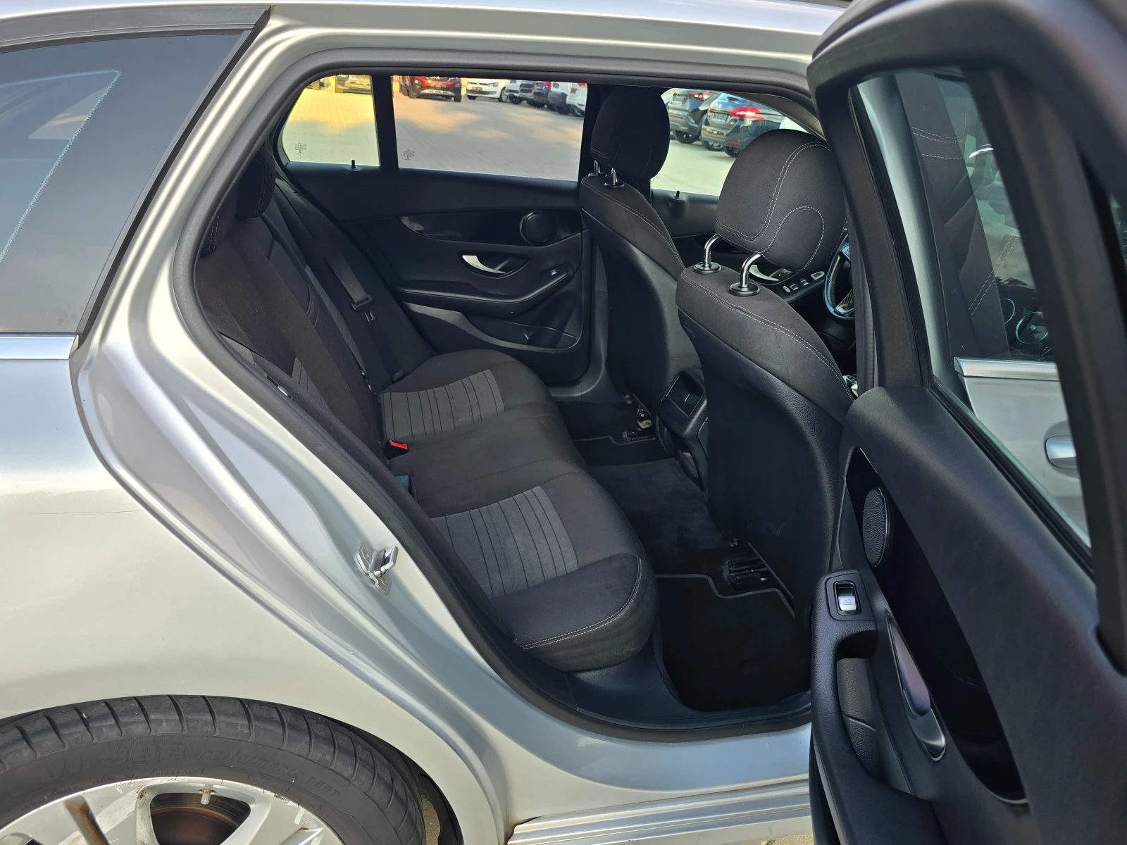 Mercedes-Benz C 180 CDI, Автомат, 2015г., снимка 13 - Автомобили и джипове - 54739866