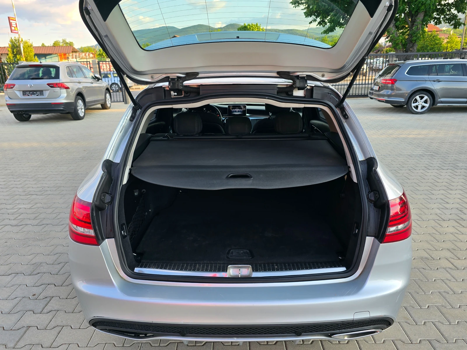 Mercedes-Benz C 180 CDI, Автомат, 2015г., снимка 16 - Автомобили и джипове - 54739866