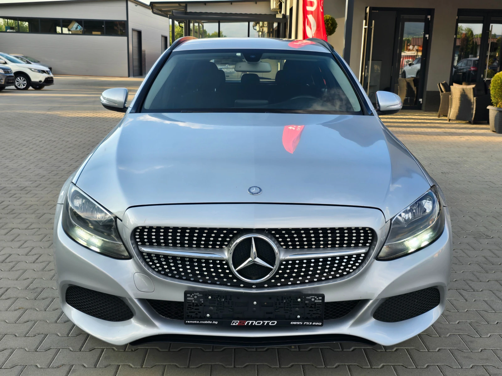 Mercedes-Benz C 180 CDI, Автомат, 2015г., снимка 9 - Автомобили и джипове - 54739866